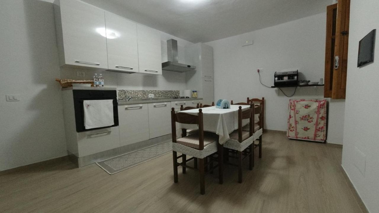 Casa Vacanze B&B Ondes 卡梅罗塔 外观 照片