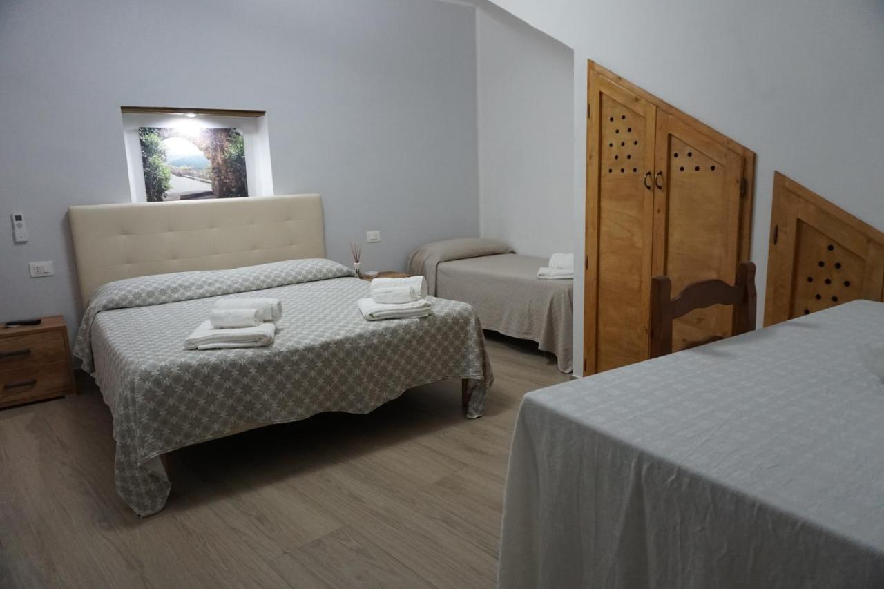 Casa Vacanze B&B Ondes 卡梅罗塔 外观 照片
