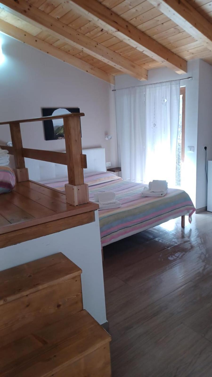Casa Vacanze B&B Ondes 卡梅罗塔 外观 照片